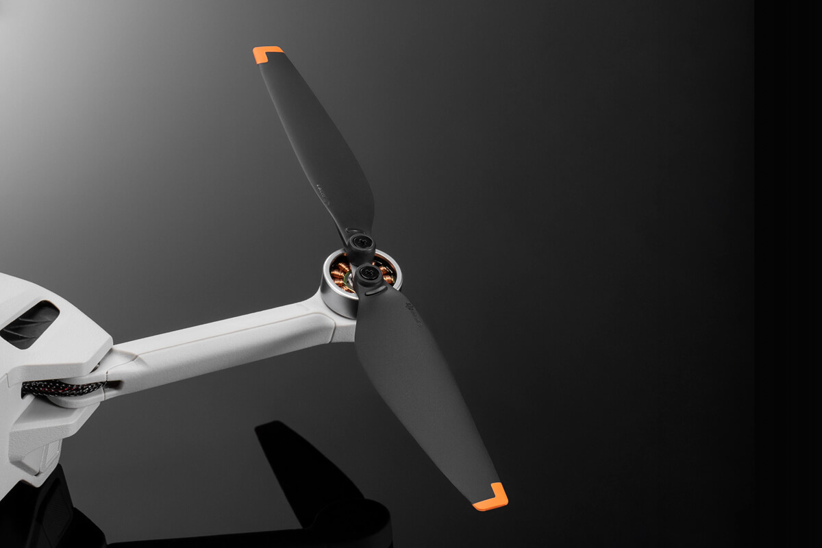 f3555a0e7e1cf1f0a21ba82c951dceb0@large